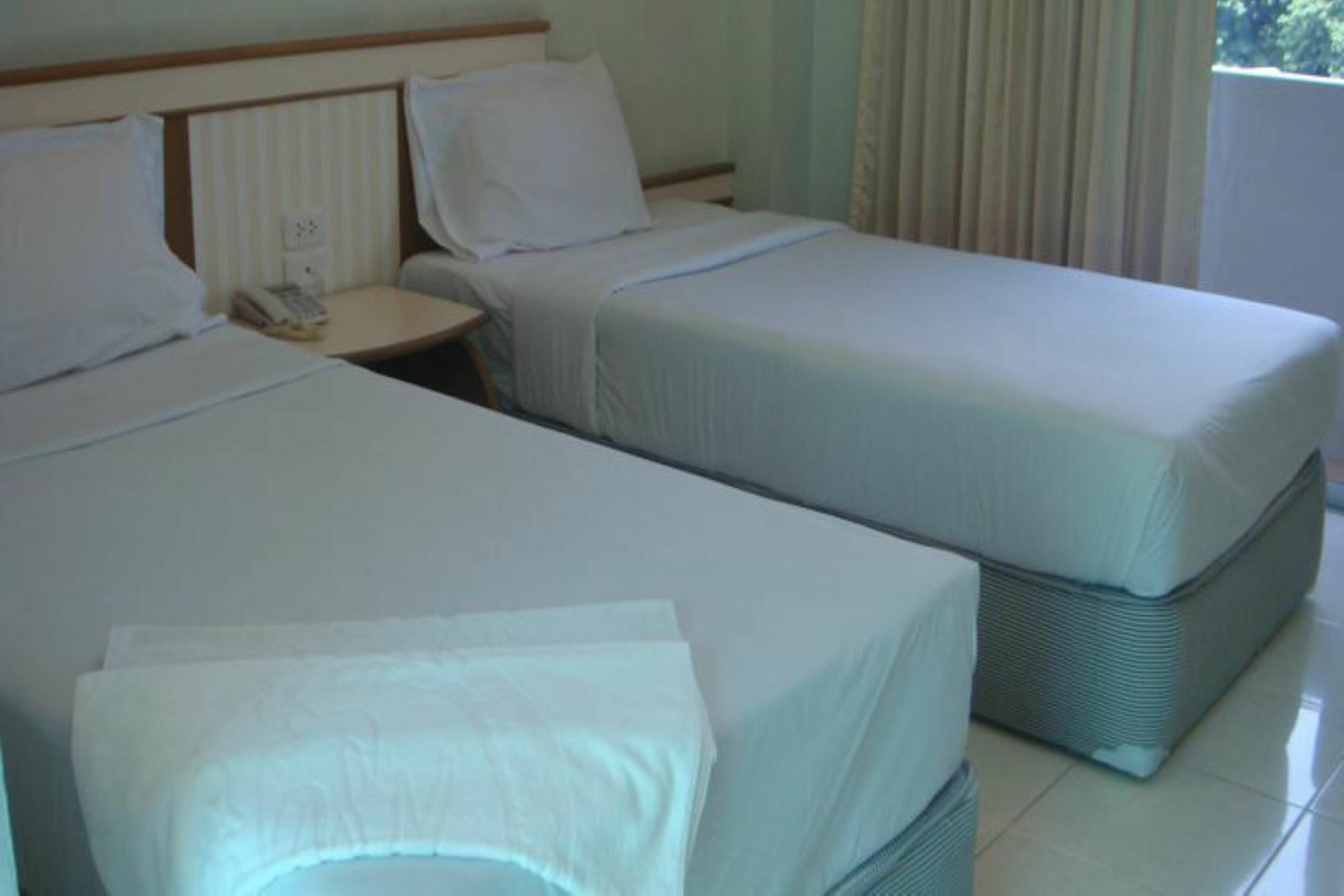 Wangburapa Grand Hat Yai Extérieur photo